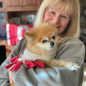 Meet your Posher, Angela